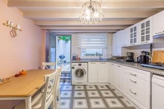 Earthquake-Resistant Standalone Duplex House - Istanbul - 3