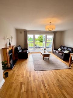 Comfy 3BD City & Airport access - Dublin - 9