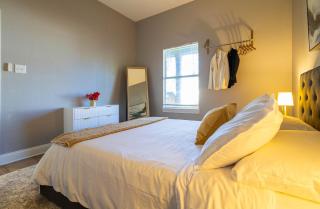 Atlas Cottage - Cozy Stay for 2 - Dripping Springs - 2