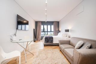 Paarl Studio With Onsite Parking & Modern Comforts - Paarl - 0
