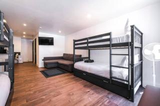Piccadilly Wonderland Sleep 8 VRA - London - 8