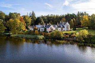 The Secret Loch - Lhanbryd - 0