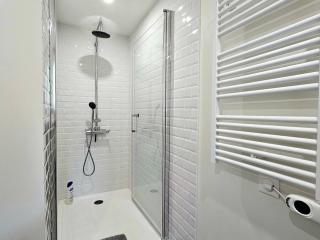 Doux Murmures, appartement 73m2 calme et élegant, 2 chambres - Mâcon - 8