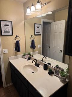 Home in Moore Serenity Oasis! relax in style! - Moore - 8