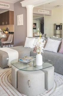 Frank Porter - B324 - 5112 Elite Residence - 5