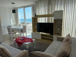 Aura Seaview Beachfront - Durrës - 8