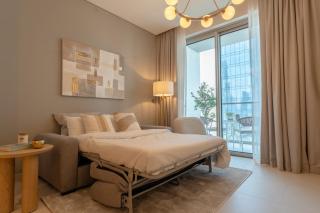 Luxurious 1BR Dubai Mall Burj Khalifa View pool - 3