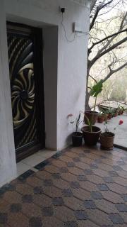 Bekmurod Guest House - - 1
