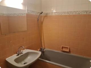 Private room in the heart of Angers in T3 - 1