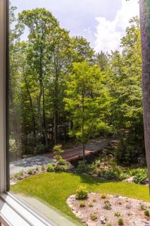 A Robins Nest - Blowing Rock - 2