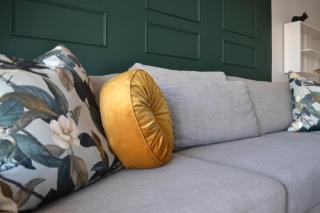 Exquisite Emerald King Size 2 Bed Apartment - Durban - 0