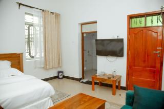 Southern Corridor Hotel - - 2