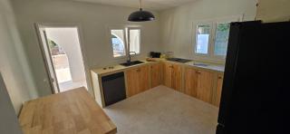 Villa climatisée, piscine privée et grand jardin - 3