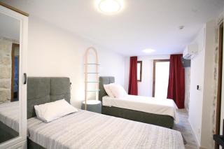 Rooms Malo more Trogir - Trogir - 1