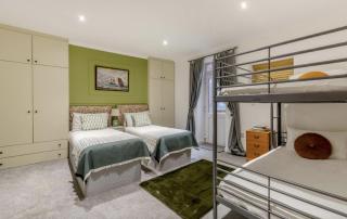 Sandy Bay Suites - Bridlington - 3