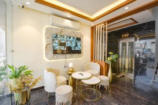 FabHotel SK Residency - Gurgaon - 1