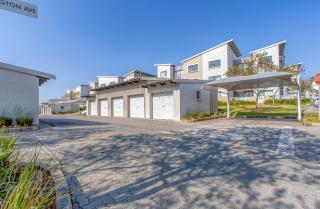 OHasis Stay - Sandton - 9