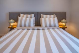 #101-Heart of Vieil Antibes - Place Nationale-High-End Newly Renovated & Furnished Appartment - Antibes - 9