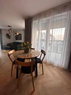 COMO Apartment mit Tiefgarage - Gliwice - 4
