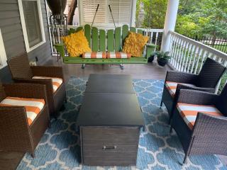 Midtown 6bed 5bath w pool and sauna - 2
