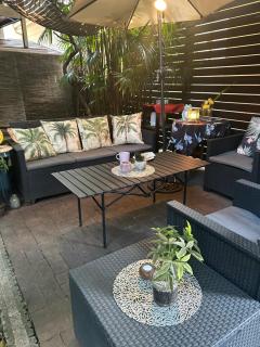 Airportside Chillhouse - Toyonaka - 8