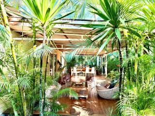 Waka Lodge - House with garden - Blue Bay - 0
