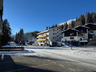 Ultimate Condo - 4 Valleys - Ski-in out - Swiss Alps - 8
