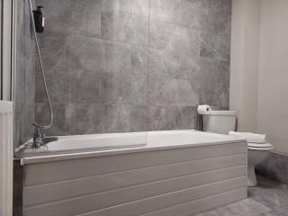 Central Apartment In Belfast City Centre - 3