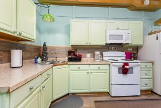 Frog Hollow at Hocking Vacations - 7