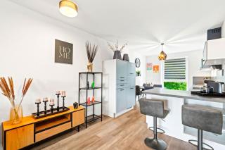10 Rooms Suite Emden - Emden - 5
