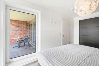 10 Rooms Suite Emden - Emden - 4