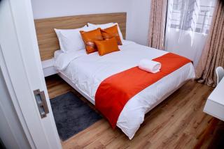 Modern and Luxurious 2 Bedroom - 3