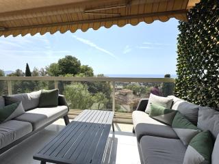 ApartHotel Riviera - La Terrasse de Clairefontaine - Swimming pool - Fabron - Nizza - 1