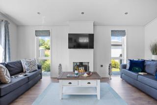 Poppy, 5 Roadford Lakes Lodges - Broadwoodwidger - 7
