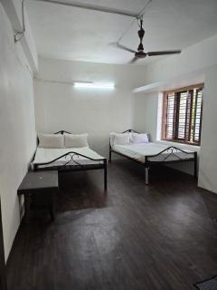 Marhaba Guest House - Budget - Madras - 9