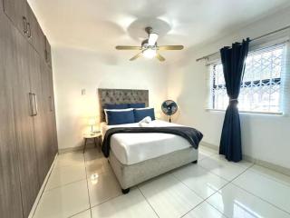 Stunning 2 Bed - Rooftop Braai Area - Sunset Views - Durban - 7