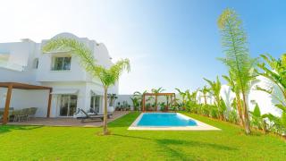 La Marina: secure seaside with pool - 7