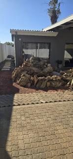 NJ SKY GUESTHOUSE & BOUTIQUE windhoek - Windhoek - 0
