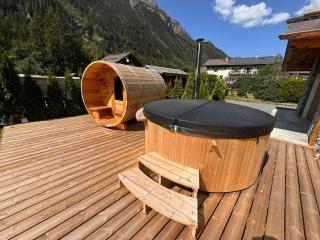 Amazing Chalet with Hot Tub Sauna and Panoramic View - Chamonix - 3