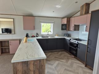 Sauchope Links Holiday Lodge and Glamping Park - Crail - 5