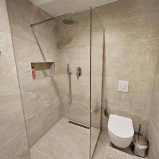 Jacuzzi Apartment Tirana Center - Tirana - 8