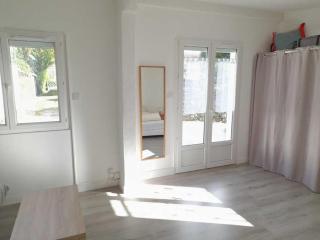 Nid du Merle, Pessac - 1