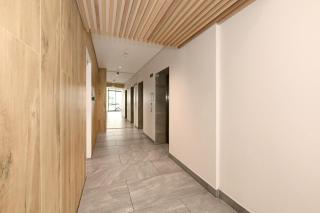 Modern city stay-23rd floor view - 8