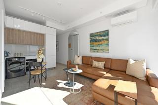 Modern city stay-23rd floor view - 4