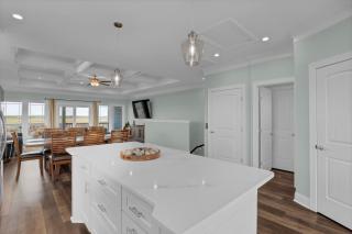 6 Bedrooms, New Construction, Ocean and Sound Views - North Topsail Beach - 8