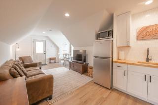 Scarlet Ridge Retreat - Near Wineries & DT Austin - Austin - 2