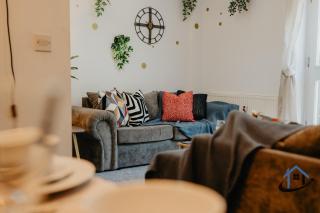 4 Clovelly Court, Derby, DE22 1GS - Derby - 0