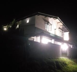 Misty mountain guest - Haldummulla - 8