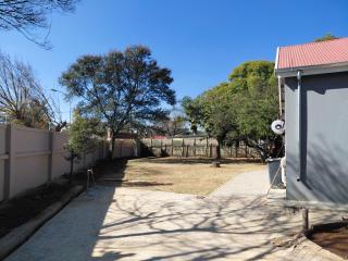 BINU guest house - Johannesburg - 9
