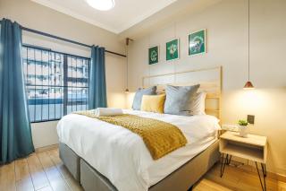 Elegant Emerald Stay at Ridgeton Modern Two Bedroom Apartment in the Heart of Umhlanga Ridge Sleeps 6 - 5